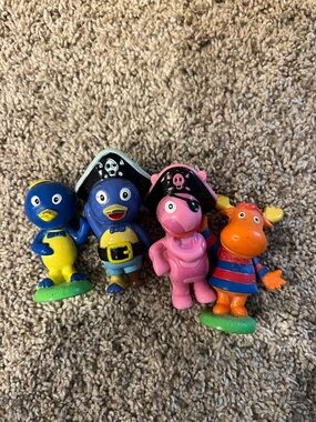 Backyardigans Figures Pablo, Tyrone & Uniqua
